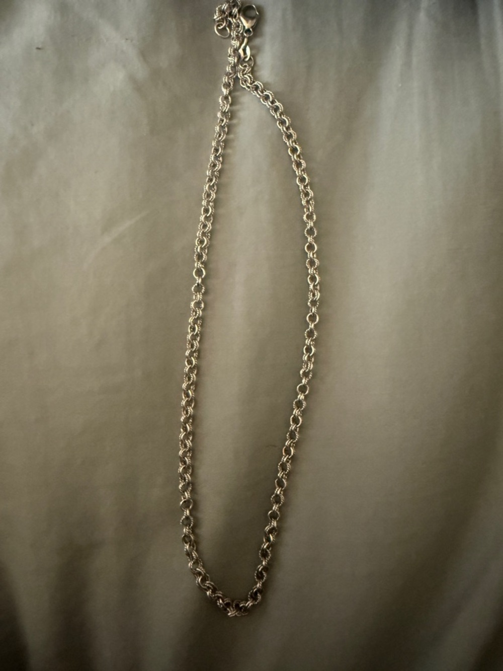 Classic Silver-Tone Link Necklace - Elegant Women’s James Avery double link
